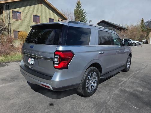 Iconic Silver Metallic 2024 Ford Expedition Limited