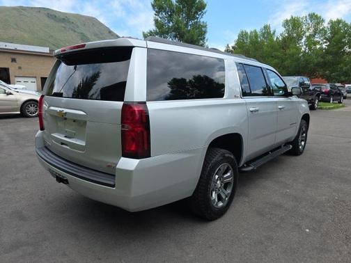 2016 Chevrolet Suburban LT