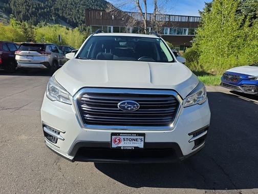 Crystal White Pearl 2021 Subaru Ascent Premium 8-Passenger