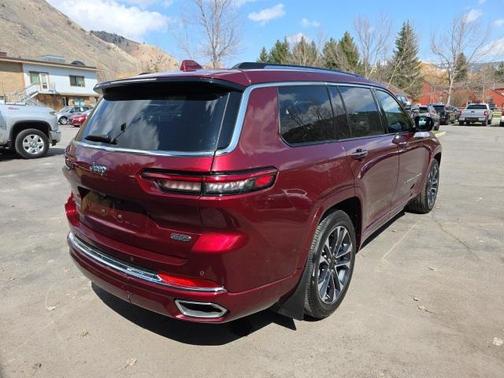 2023 Jeep Grand Cherokee L Overland