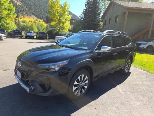 2025 Subaru Outback Touring