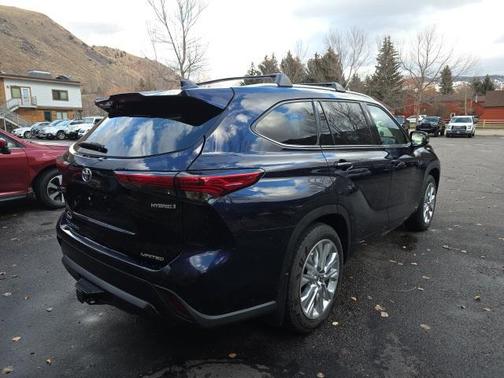 2023 Toyota Highlander Hybrid Limited