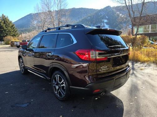 2025 Subaru Ascent Touring 7-Passenger