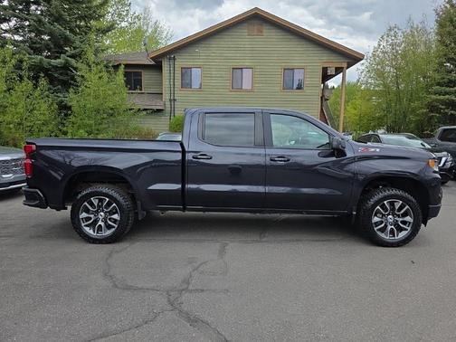 Dark Ash Metallic 2023 Chevrolet Silverado 1500 RST