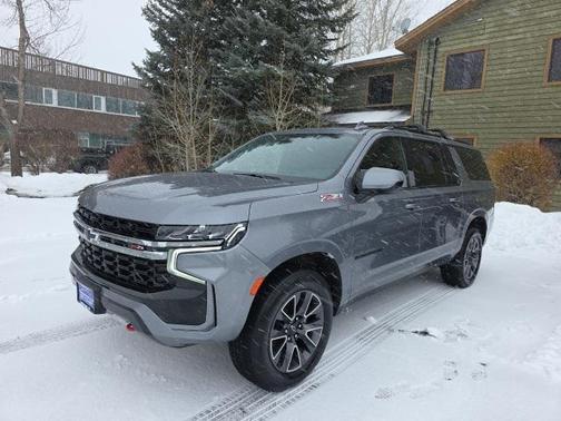 2022 Chevrolet Suburban 4WD Z71