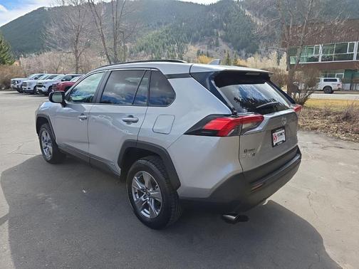 Silver Sky Metallic 2025 Toyota RAV4 Hybrid LE