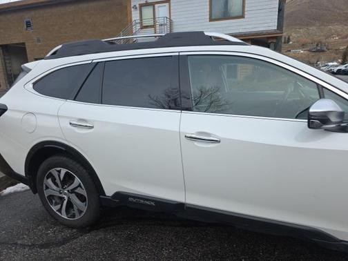 2021 Subaru Outback Touring XT