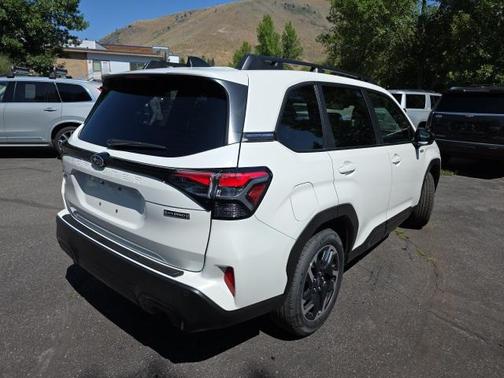 2025 Subaru Forester Hybrid Limited