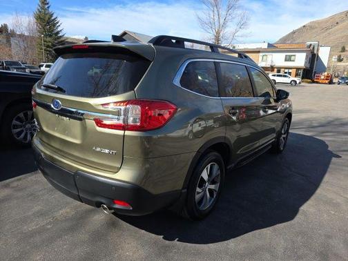 2024 Subaru Ascent Premium 7-Passenger