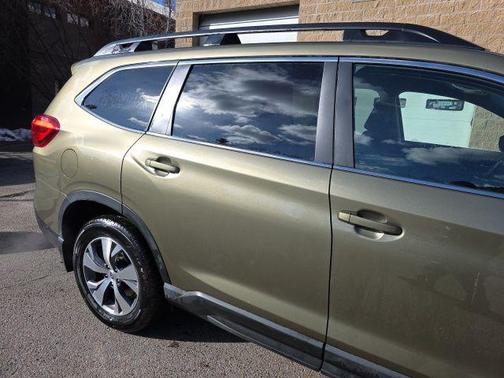 2024 Subaru Ascent Premium 7-Passenger