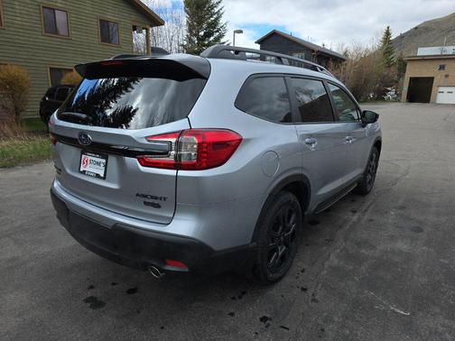 Ice Silver Metallic 2026 Subaru Ascent Onyx Edition Touring 7-Passenger