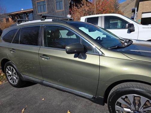 2018 Subaru Outback 2.5i Touring