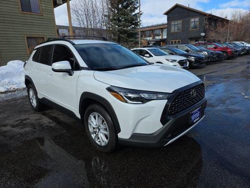 2023 Toyota Corolla Cross LE