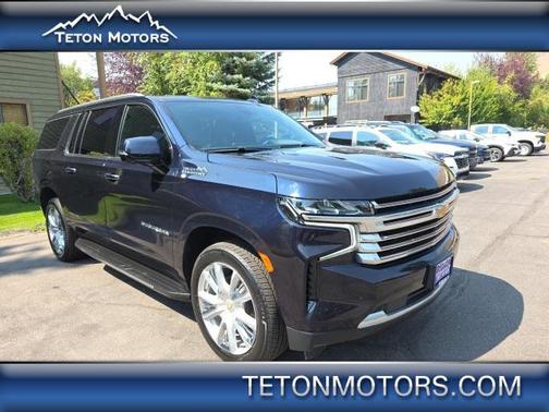 2022 Chevrolet Suburban 4WD High Country