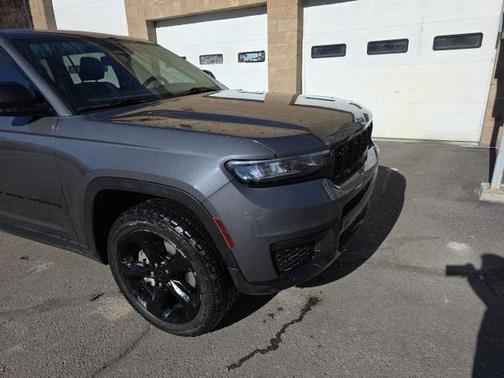 2021 Jeep Grand Cherokee L Altitude