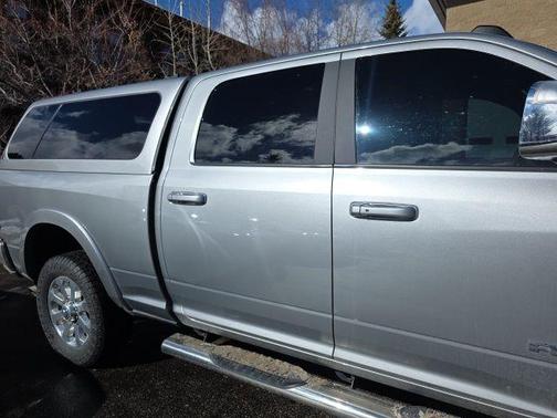 2022 RAM 2500 Laramie Crew Cab 4x4 6'4' Box