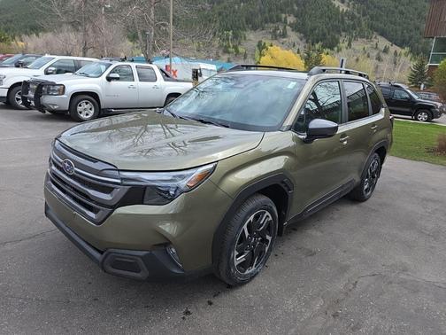 Autumn Green Metallic 2026 Subaru Forester Limited