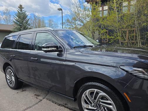 Starlight 2025 Lincoln Navigator Reserve