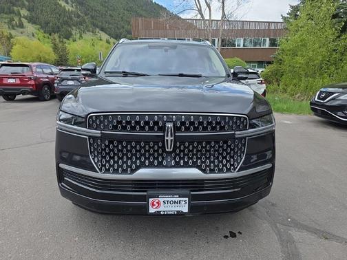 Starlight 2025 Lincoln Navigator Reserve