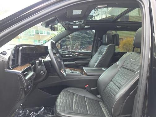 2021 Cadillac Escalade ESV Sport Platinum