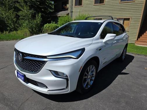 2022 Buick Enclave AWD Avenir