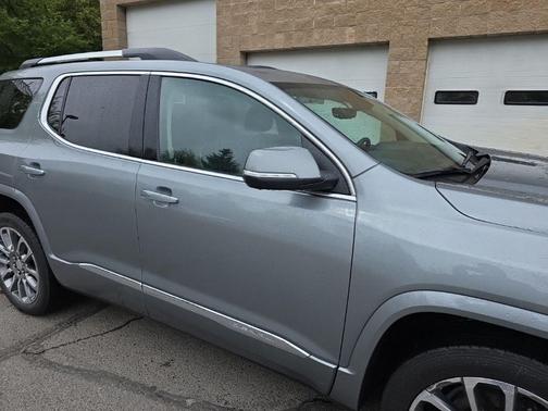 Sterling Metallic 2023 GMC Acadia Denali
