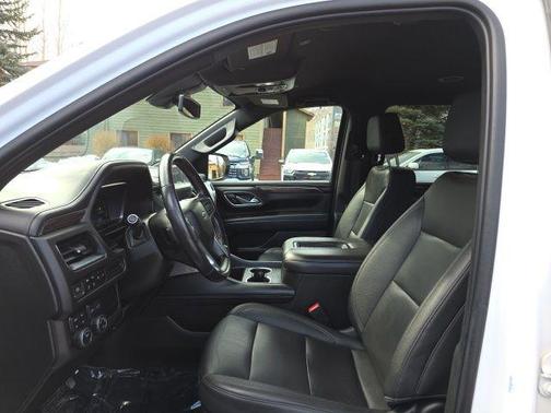 2022 Chevrolet Suburban 4WD Z71