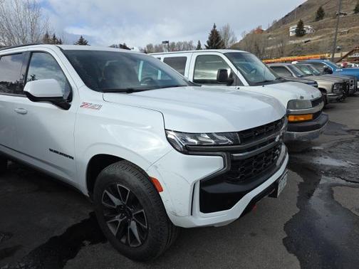 2022 Chevrolet Suburban 4WD Z71