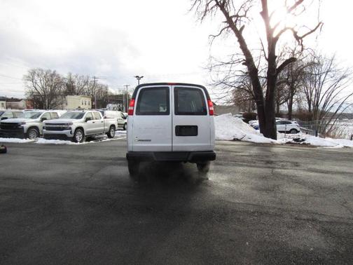 2022 Chevrolet Express 2500 Work Van