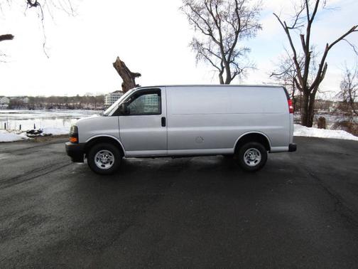 2022 Chevrolet Express 2500 Work Van