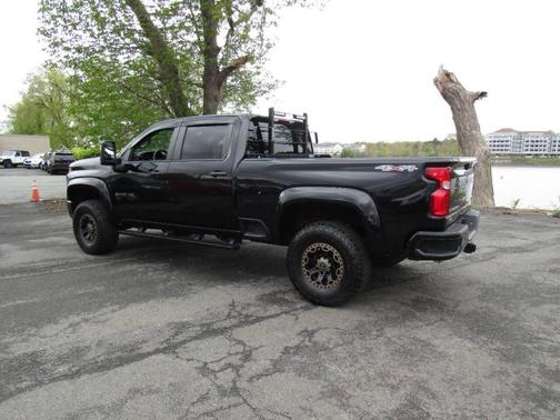 Black 2021 Chevrolet Silverado 2500 Custom