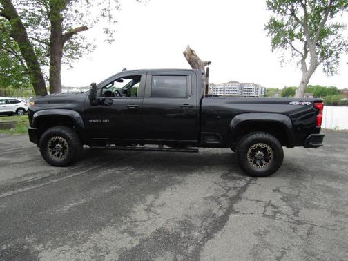 Black 2021 Chevrolet Silverado 2500 Custom