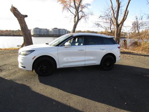 2022 Lincoln Corsair Reserve