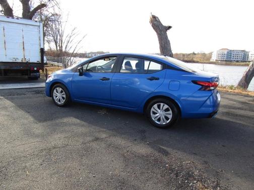 2023 Nissan Versa S