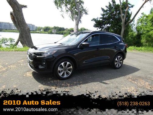 Black 2025 Ford Escape Platinum