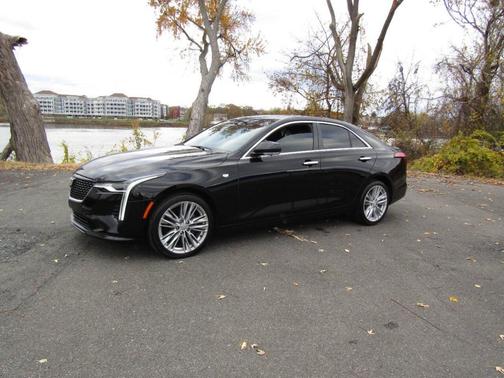 2021 Cadillac CT4 Premium Luxury