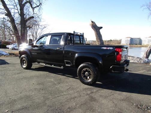 2021 Chevrolet Silverado 2500 Custom