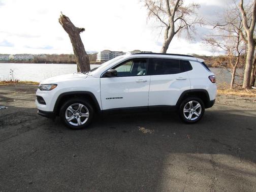 2023 Jeep Compass Latitude