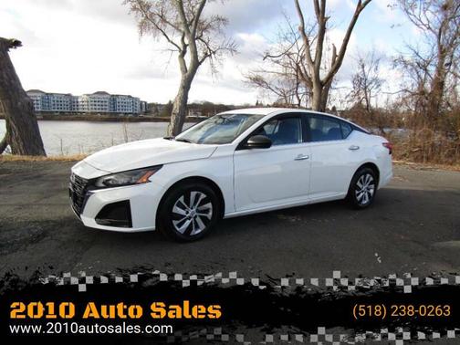 2024 Nissan Altima 2.5 S