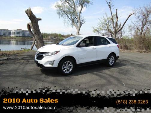 White 2019 Chevrolet Equinox LS
