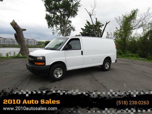 White 2021 Chevrolet Express 2500 Work Van
