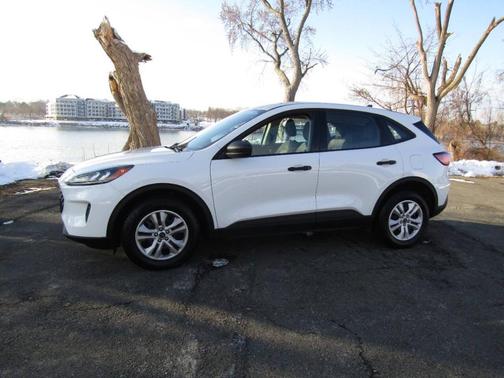 2022 Ford Escape S