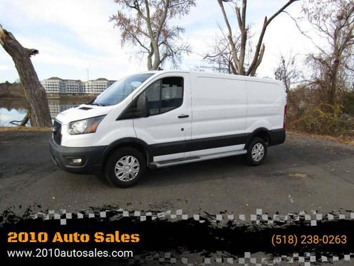 2023 Ford Transit-250 SWB LOW ROOF