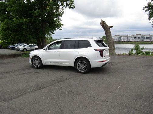 White 2020 Cadillac XT6 Sport AWD