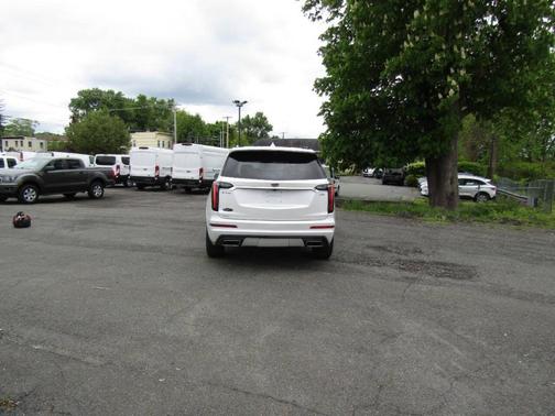 White 2020 Cadillac XT6 Sport AWD