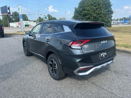 2025 Kia Sportage LX