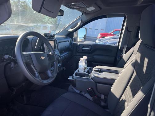 2022 Chevrolet Silverado 2500 Custom