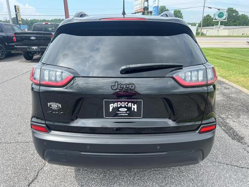2021 Jeep Cherokee Altitude
