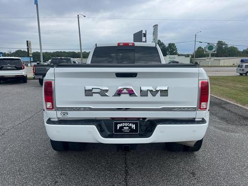 2017 RAM 3500 Limited Mega Cab 4x4 6'4' Box