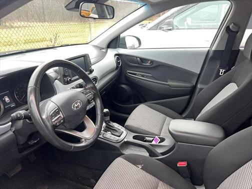 2021 Hyundai KONA SEL
